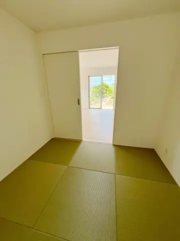 満新垣建売2号棟　和室