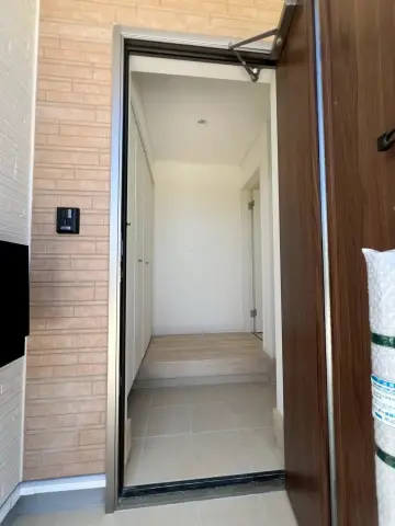 糸満新垣建売3号棟　玄関