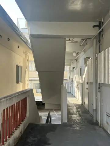 長田売アパート_2階廊下
