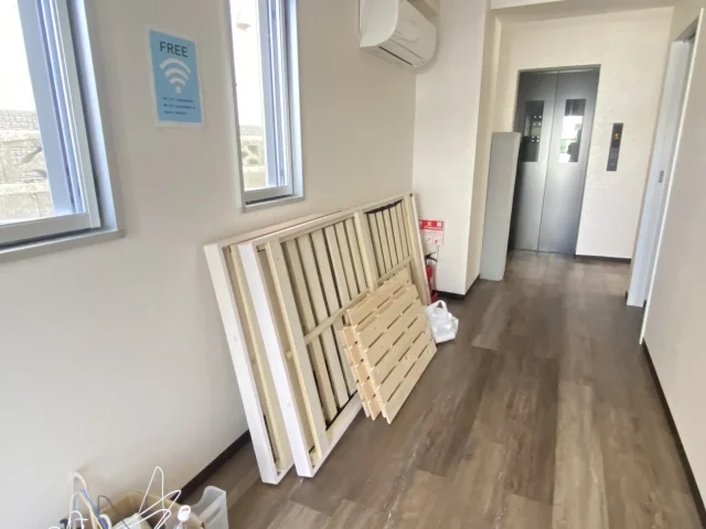 屋内通路