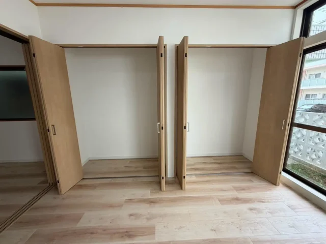 1階洋室クローゼット