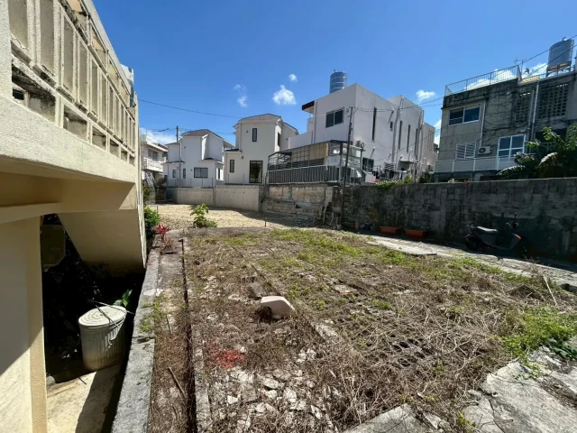 建物前土地